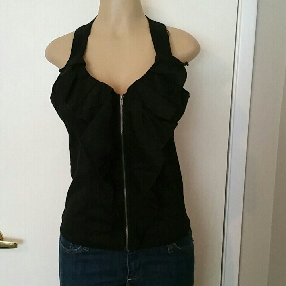 NWT Cute zip-up open back black top
